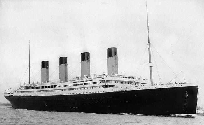 Titanic official poster